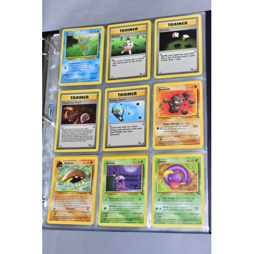 542 - SEALED POKEMON FOSSIL BOOSTER BOX, OPENED FOSSIL BOOSTER BOX AND A QUANTITY OF POKEMON CARDS, two fo... 