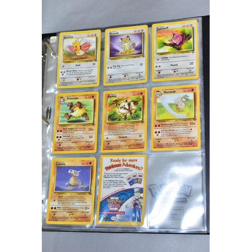 542 - SEALED POKEMON FOSSIL BOOSTER BOX, OPENED FOSSIL BOOSTER BOX AND A QUANTITY OF POKEMON CARDS, two fo... 