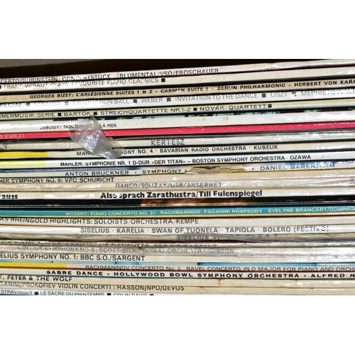 543 - THREE TRAYS AND A CASE CONTAINING A LARGE QUANTITY OF CLASSICAL LPs AND 78s along with two trays of ... 