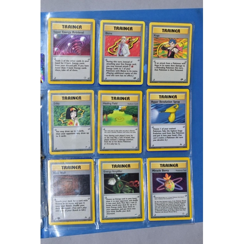 548 - A QUANTITY OF POKEMON CARDS - over four hundred cards of various sets including Base Set, Fossil Set... 