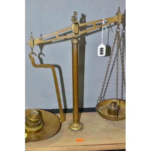 668 - AN EARLY 20TH CENTURY BALANCE BEAM SCALE WITH WEIGHTS, impressed G.R mark with calibration numbers, ... 