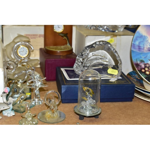 696 - A GROUP OF CERAMICS, GLASS AND RESIN DOLPHIN FIGURES, PLATES AND OTHER ITEMS, including ceramic thim... 