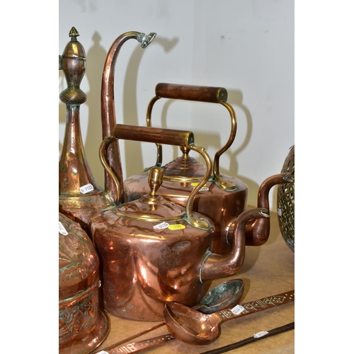 700 - A QUANTITY OF 19TH AND 20TH CENTURY COPPER AND IRON ITEMS, including two Victorian copper kettles, a... 