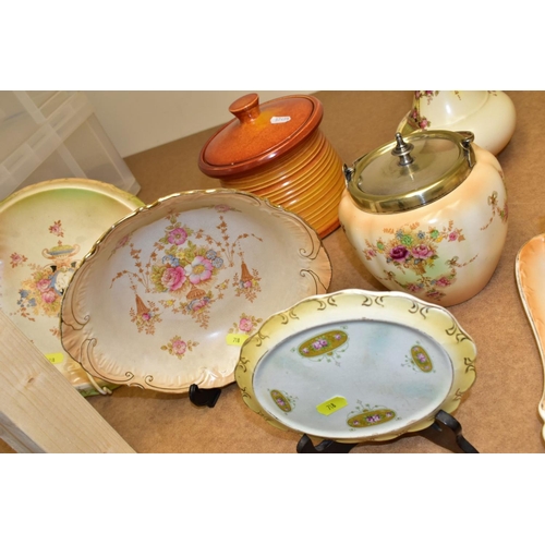 718 - A COLLECTION OF CROWN DEVON FIELDINGS BLUSH IVORY WARES, to include a wash basin and jug, cheese dis... 