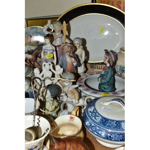 720 - ASSORTED LOOSE CERAMICS, ETC, to include a Dudson jasperware teapot, (chips to lid, nibbles to spout... 