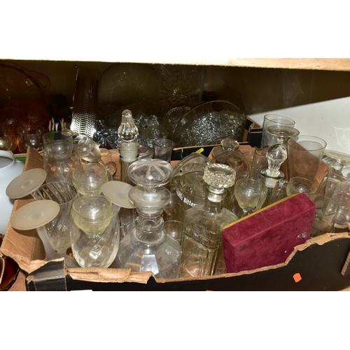 721 - FOUR BOXES AND LOOSE ASSORTED GLASSWARES, to include American glass tea cups, saucers and tray, circ... 