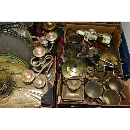 722 - ASSORTED METALWARES AND SUNDRY ITEMS, ETC, to include brass and copper coal scuttles and log bins, p... 