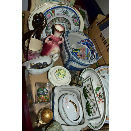 729 - CERAMICS AND PICTURES, ETC, to include two Portmeirion Botanic Garden shallow dishes, largest approx... 