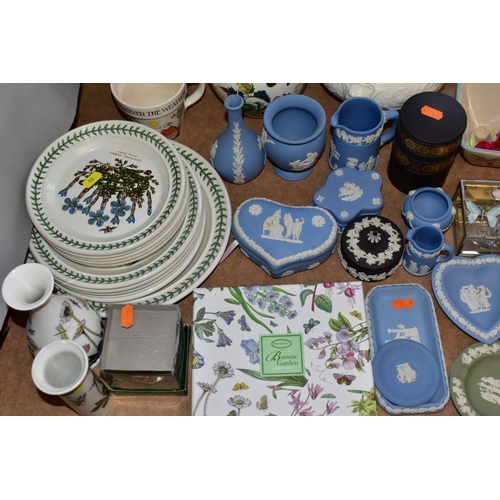 733 - A MIXED LOT OF CERAMICS, ETC, to include Portmeririon 'Botanic Garden', Wedgwood jasperware and cera... 