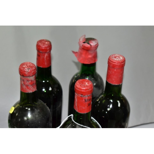 777 - CHATEAU LEOVILLE LAS CASES, five bottles of Leoville Las Cases Saint-Julien, probable 1960's - 1970'... 