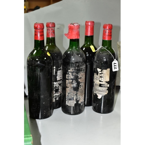 777 - CHATEAU LEOVILLE LAS CASES, five bottles of Leoville Las Cases Saint-Julien, probable 1960's - 1970'... 