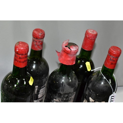 777 - CHATEAU LEOVILLE LAS CASES, five bottles of Leoville Las Cases Saint-Julien, probable 1960's - 1970'... 