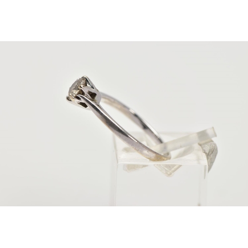 91 - A MODERN 18CT WHITE GOLD DIAMOND SINGLE STONE RING, a modern round brilliant cut diamond claw set, e... 