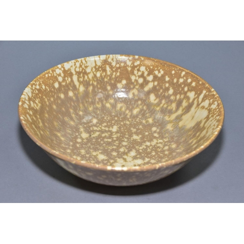 201 - RUSKIN POTTERY, a brown and cream mottled glaze bowl, impressed Ruskin England to the base, height a... 