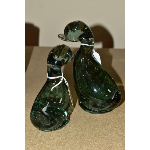 41 - TWO WHITEFRIARS DILLY DUCKS, both in Ocean green colourway, controlled bubble inclusions, height 15c... 