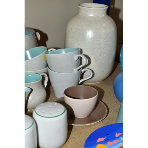 43 - A GROUP OF POOLE POTTERY, including a Carter, Stabler, Adams turquoise glazed 18cm tea plate, a gree... 