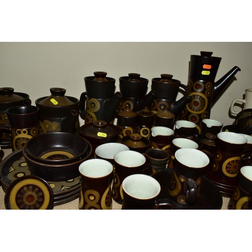 60 - A QUANTITY OF DENBY ARABESQUE PATTERN COFFEE AND TEAWARES AND A SMALL NUMBER OF OVEN TO TABLEWARES, ... 