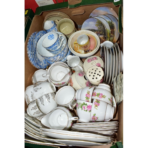 788 - THREE BOXES AND LOOSE CERAMICS, to include Aynsley 'Forget Me Not' teapot, 12154 pattern tea wares, ... 