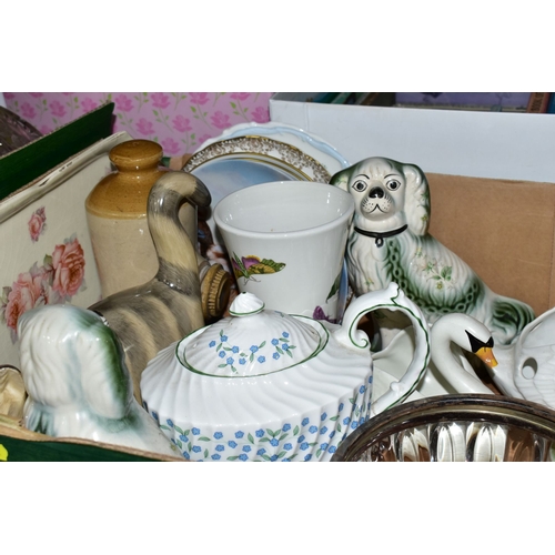 788 - THREE BOXES AND LOOSE CERAMICS, to include Aynsley 'Forget Me Not' teapot, 12154 pattern tea wares, ... 