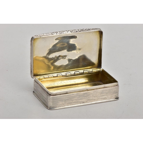 125 - A SILVER TABLE SNUFF BOX, embossed fox hunting scene to the lid, engine turned design to the sides a... 