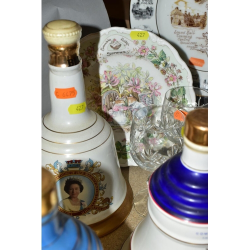 427 - A MIXED GROUP OF CERAMICS AND GLASS, to include five ceramic Bells Whisky decanters (still sealed), ... 