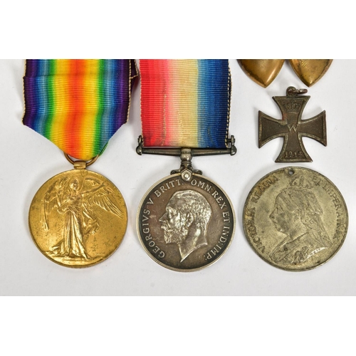 126 - A WWI BRITISH WAR & VICTORY MEDALS named to 8914 Pte F R Martin Suffolk Reg't. Frank Rowland Martin ... 