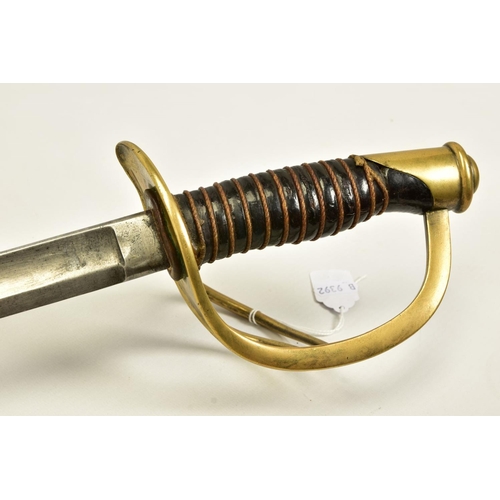 130 - AN EXAMPLE OF AN M1840 US CAVALRY SABER, with scabbard, the blade length is approximately 89cm and i... 