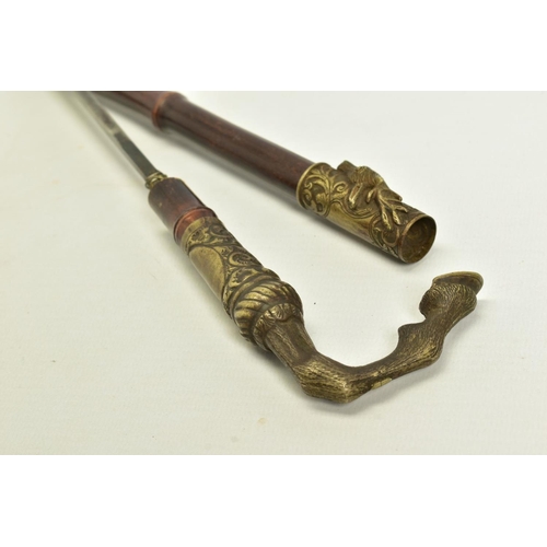 30 - AN EXTREMELY HIGH QUALITY ANTIQUES SWORD STICK fitted with a square cross section blade tapered down... 