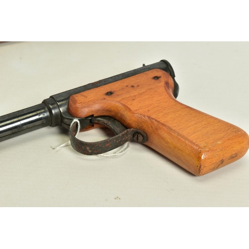 45 - A .177'' DIANA No 2 'GAT' TYPE AIR PISTOL in good working order complete with original breech plug, ... 