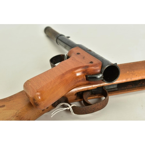 45 - A .177'' DIANA No 2 'GAT' TYPE AIR PISTOL in good working order complete with original breech plug, ... 