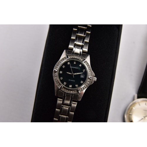 295 - A SMALL QUANTITY OF WRISTWATCHES, to include a ladies boxed 'Sekonda' wristwatch, round black dial, ... 