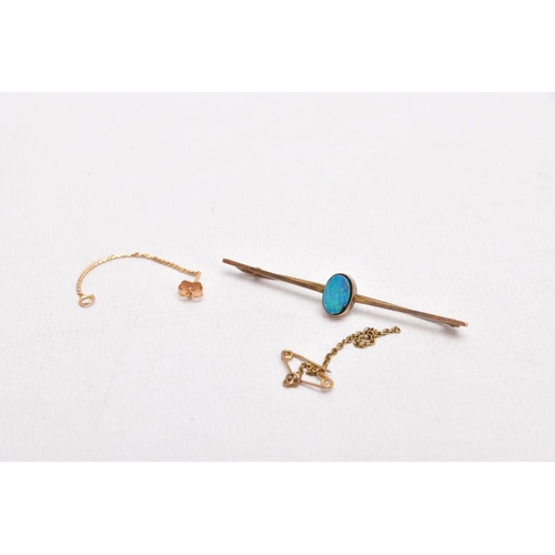 372 - A YELLOW METAL OPAL BAR BROOCH, A SINGLE YELLOW METAL EARRING AND A SAFETY CHAIN, the brooch fitted ... 