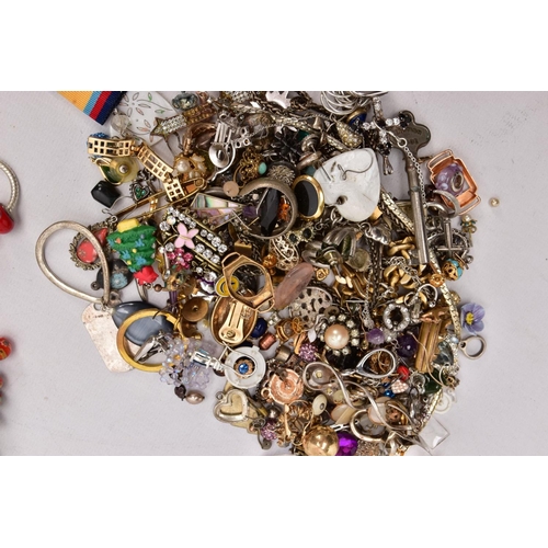 378 - A BOX OF MOSTLY COSTUME JEWELLERY, to include pieces such as brooches, earrings, pendants, beaded wh... 