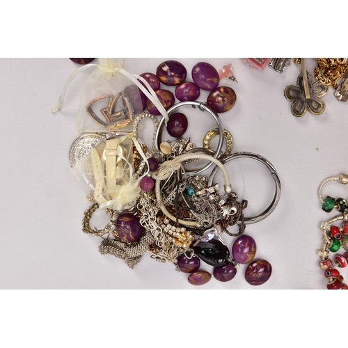 378 - A BOX OF MOSTLY COSTUME JEWELLERY, to include pieces such as brooches, earrings, pendants, beaded wh... 