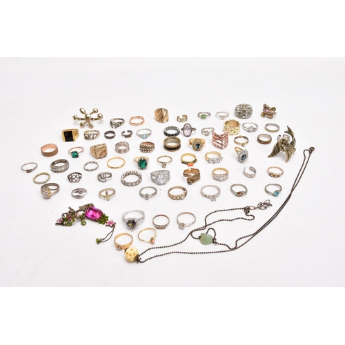 380 - A BAG OF MOSTLY COSTUME RINGS, yellow and white metal rings in various styles, some fitted with past... 