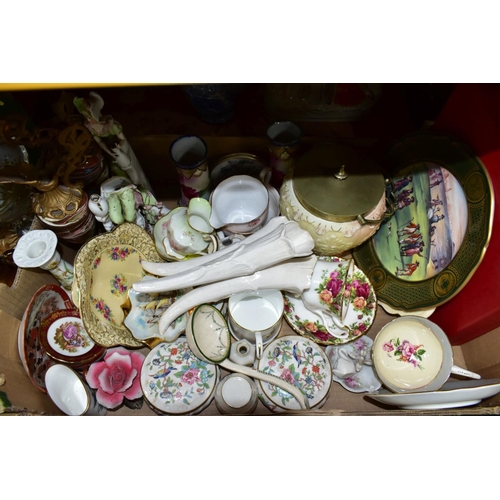 438 - THREE BOXES AND LOOSE CERAMICS AND GLASS WARES, to include Spode 'The Antique Golf Series' Plate No.... 