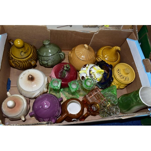 443 - TWO BOXES AND LOOSE CERAMIC AND GLASSWARE, to include a group of novelty face pots by various makers... 