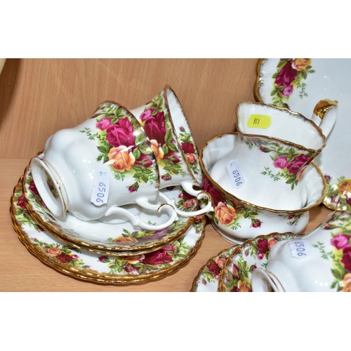 511 - ROYAL ALBERT 'OLD COUNTRY ROSES' TEAWARES, comprising cake/sandwich plate, milk jug, sugar bowl, six... 