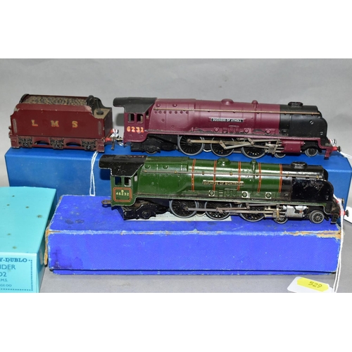 529 - A BOXED HORNBY DUBLO DUCHESS CLASS LOCOMOTIVE, 'Duchess of Athol' No. 6231, L.M.S. Maroon livery (ED... 