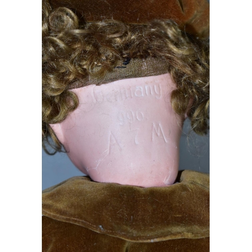 561 - AN ARMAND MARSEILLE BISQUE HEAD DOLL, nape of neck marked 'Germany 996 A.7 M', sleeping blue glass e... 