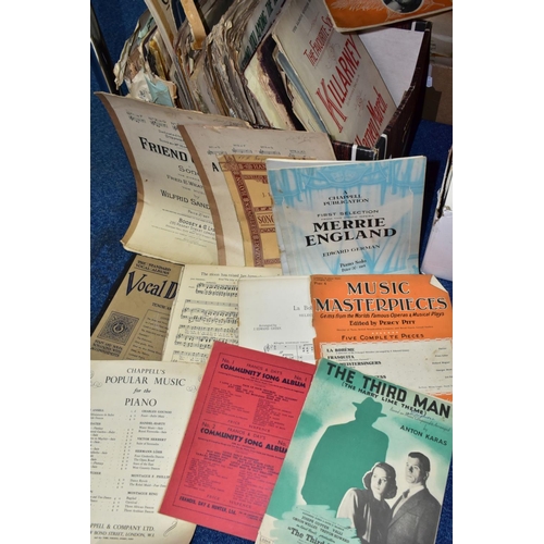 663 - MUSIC SCORES, a large collection of Popular and Classical Music Scores from the late 19th - early 20... 