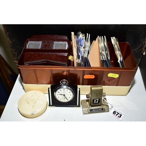 673 - A QUANTITY OF VIEWMASTER REELS, model F Viewmaster (missing cover from lever), all contained in a Vi... 