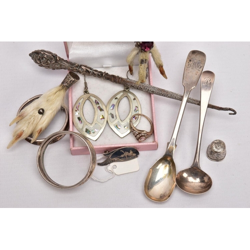 319 - A TRAY OF SILVER AND WHITE METAL ITEMS, to include a silver fiddle pattern sauce spoon, (damage to t... 