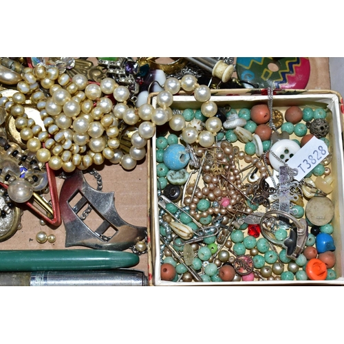 289 - A BOX OF MOSTLY COSTUME JEWELLERY, to include a heavy silver curb link bracelet, fitted with a lobst... 