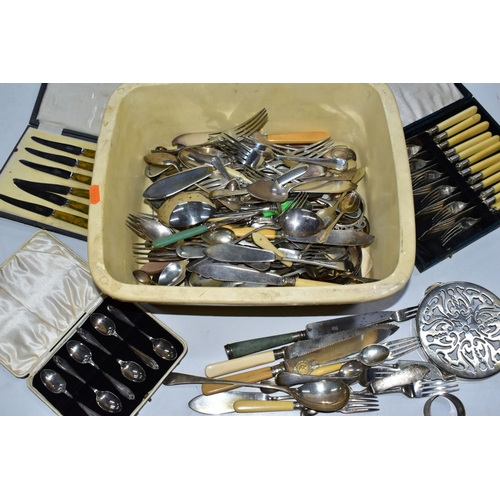 290 - A TRAY OF ASSORTED WHITE METAL CUTLERY, to include a cased set of six EP teaspoons, a cased set of s... 