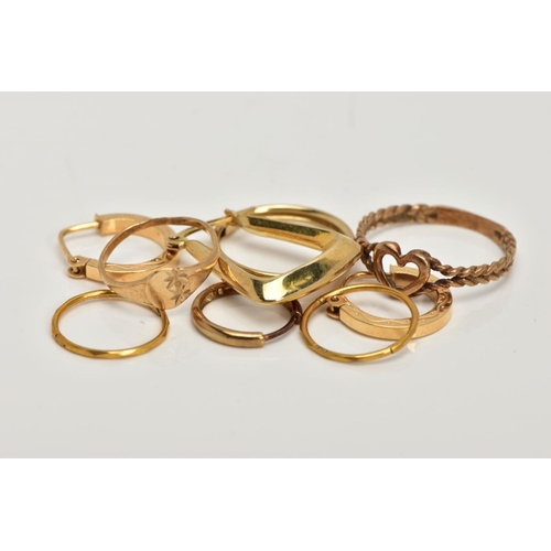 23 - A BAG OF ASSORTED 9CT GOLD AND YELLOW METAL JEWELLERY, to include two pairs of sleeper earrings, two... 