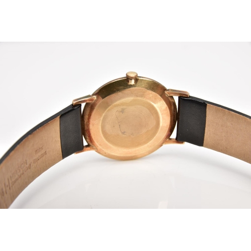 30 - A GENTS 9CT GOLD EXCALIBUR WRISTWATCH, hand wound movement, round silver dial signed 'Excalibur Inca... 