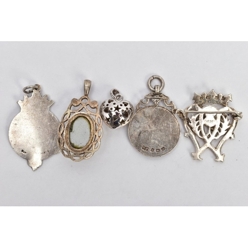 121 - FIVE PIECES OF JEWELLERY, to include a silver fob of a circular form, vacant cartouche, fitted with ... 