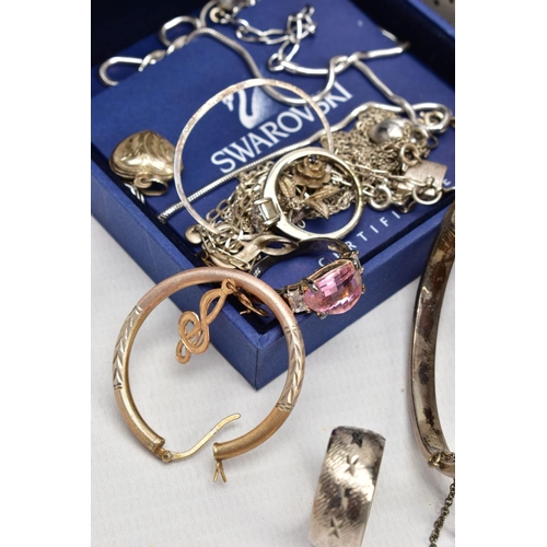 165 - A SELECTION OF SILVER AND WHITE METAL JEWELLERY, to include two silver hinged bangles, each with a f... 