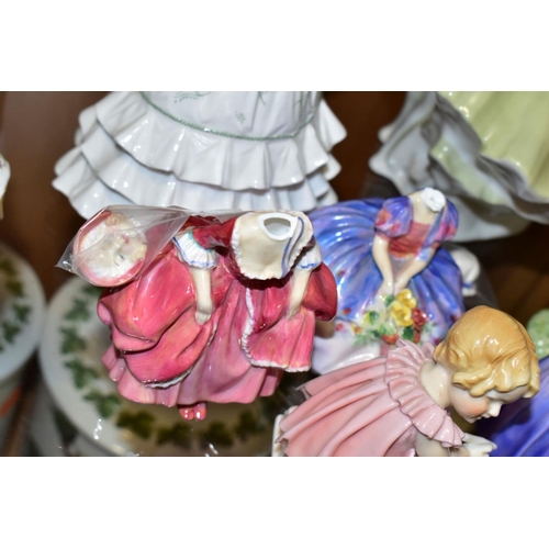 462 - FIVE ROYAL DOULTON LADY FIGURES AND OTHERS, comprising Royal Doulton Reflections 'Strolling' HN3073,... 